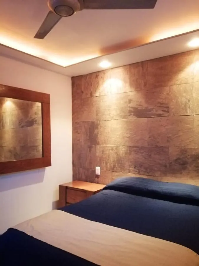 Pule Pule Hostal Boutique 과달라하라 0*,